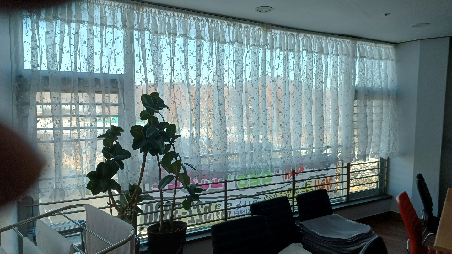 2000769928_uVP4miFx_143e693bee95c1dc54b3912946903c68a1736dd3.jpg 이미지크게보기